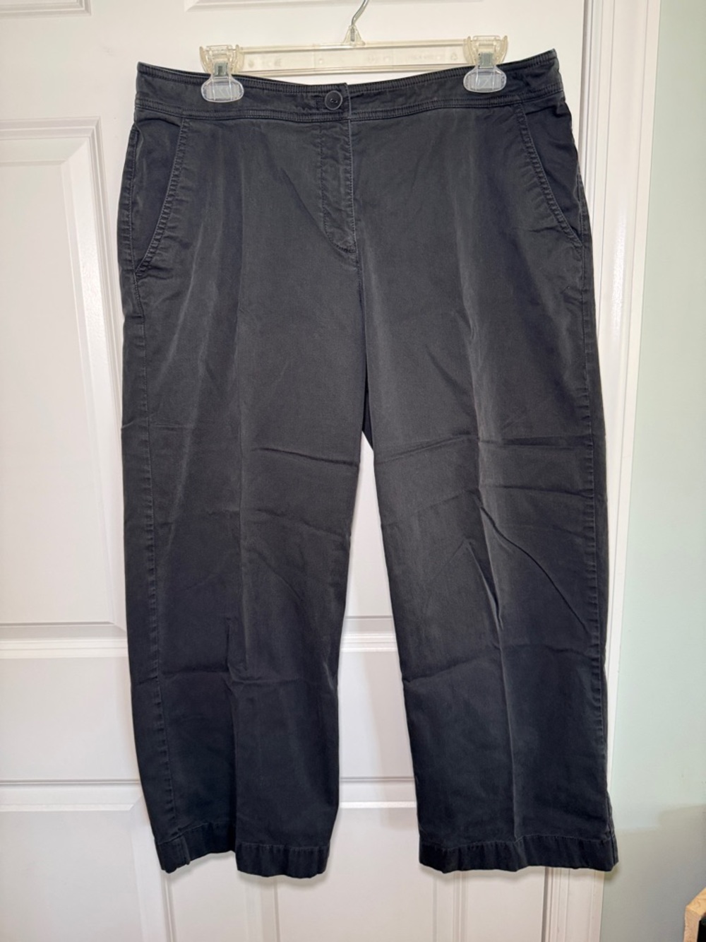 Eileen Fisher Women's Black Cropped Pants